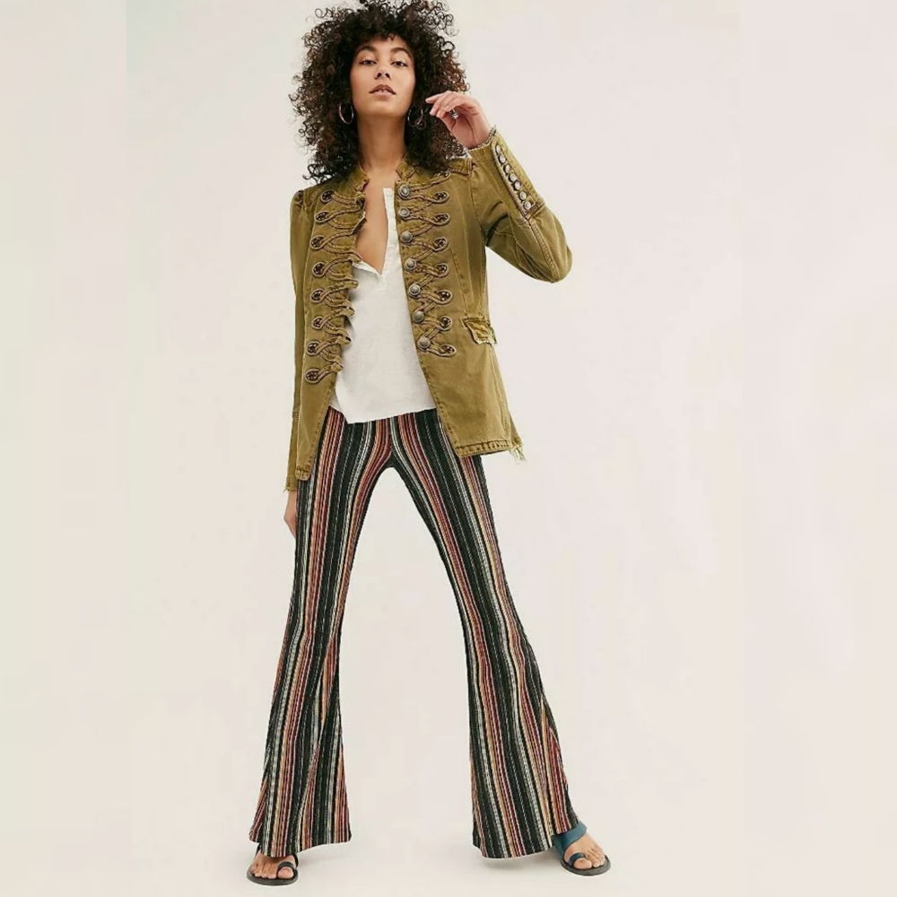 Free People Seamed and Structured Denim Jacket - Picture 2 of 12